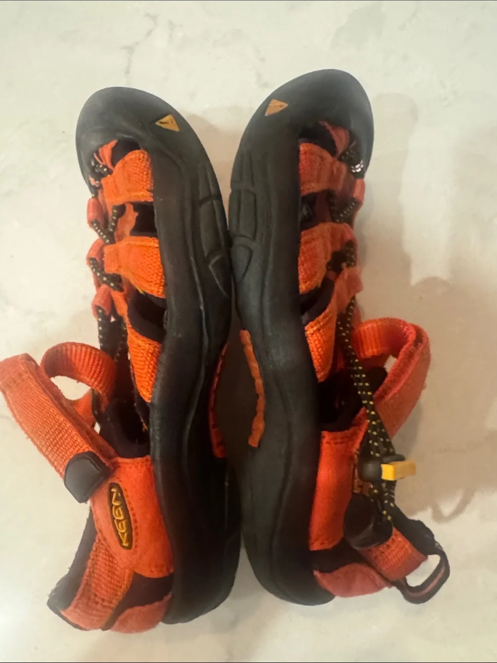 Keen Kids H2 Orange and Black Closed-Toe Waterproof Shoes Kids Unisex Size 1.5